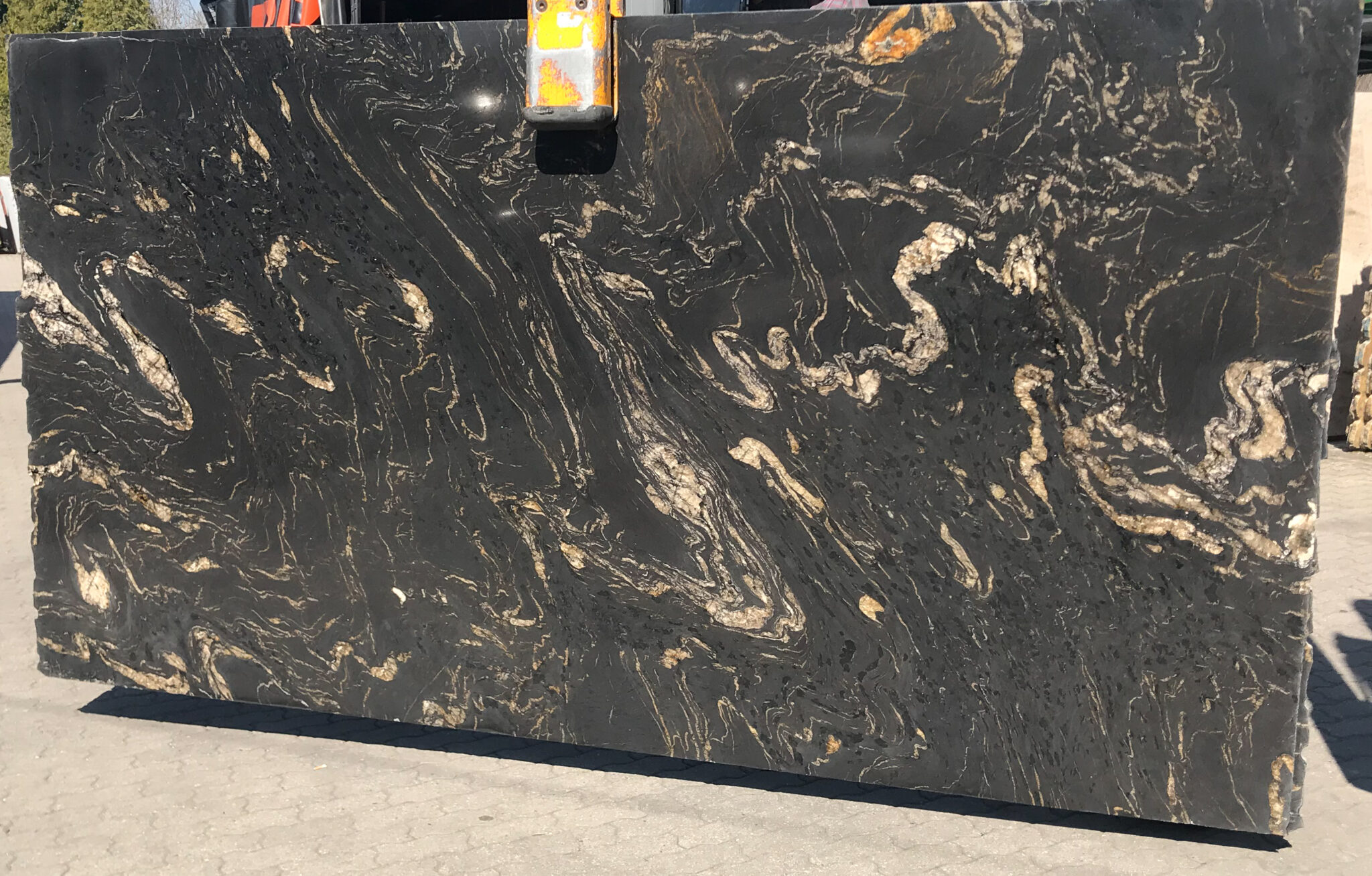 Cosmic Black – Künzel Natursteine