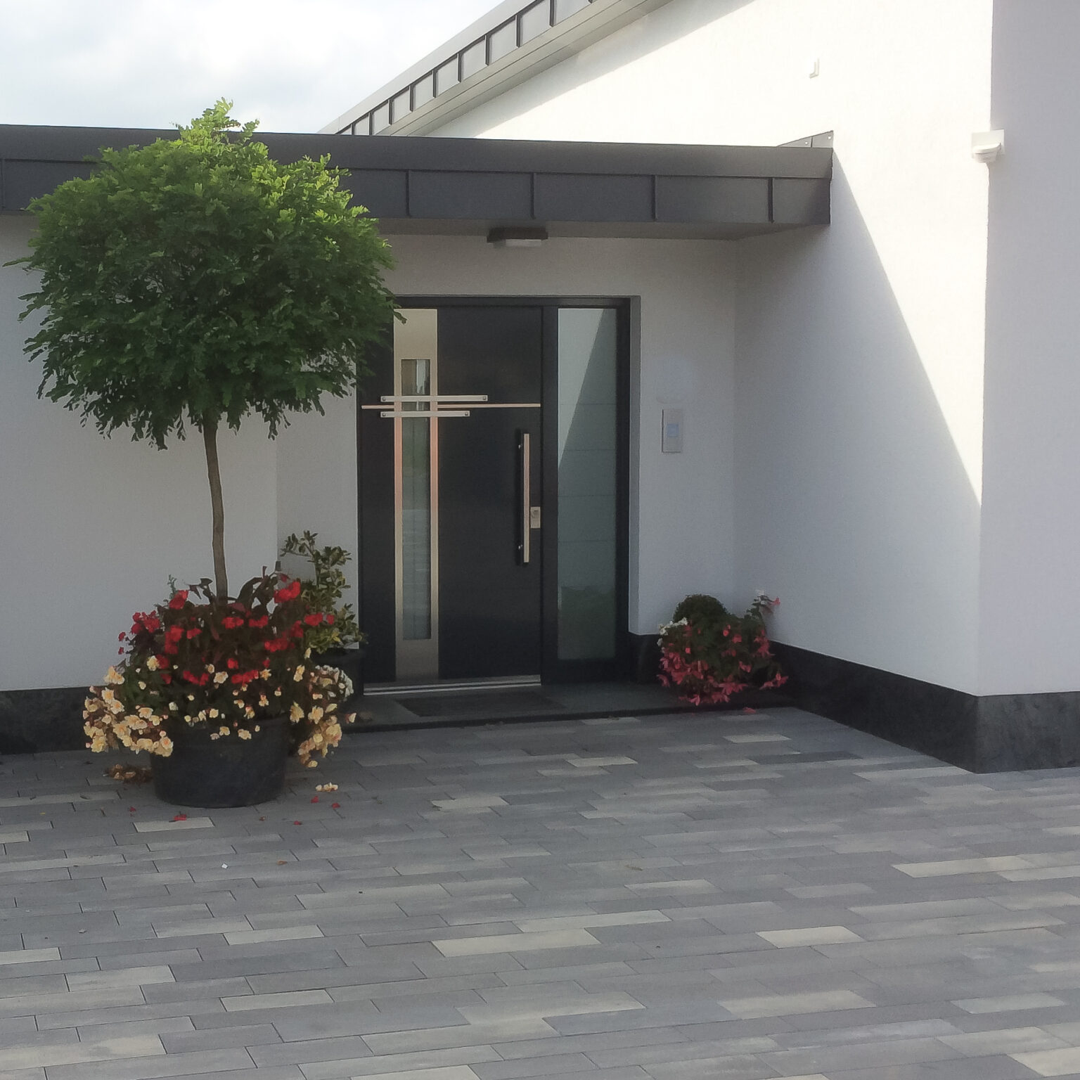 Sockel und Wandverkleidungen – Künzel Natursteine